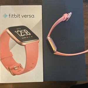 Brand New in box - Fitbit Versa (coral)